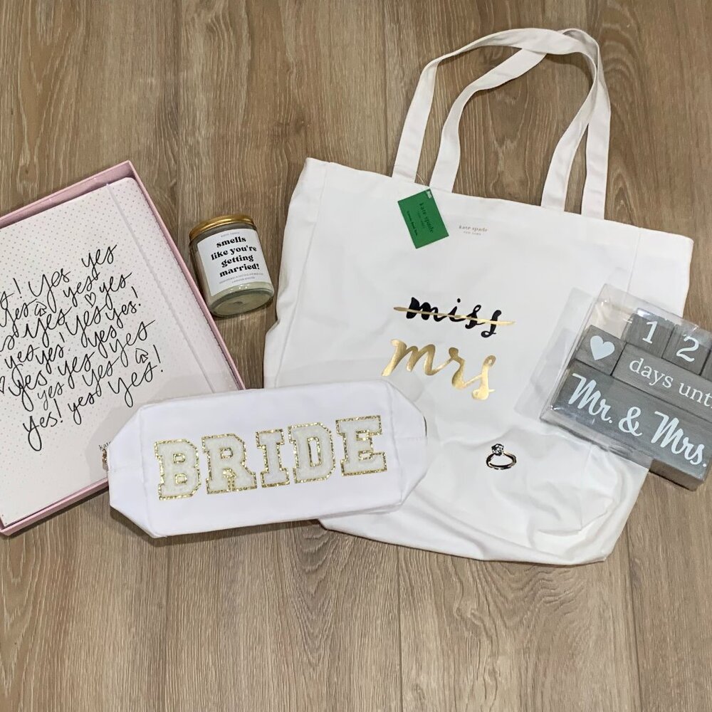NWT - BRIDE ACCESSORY BUNDLE